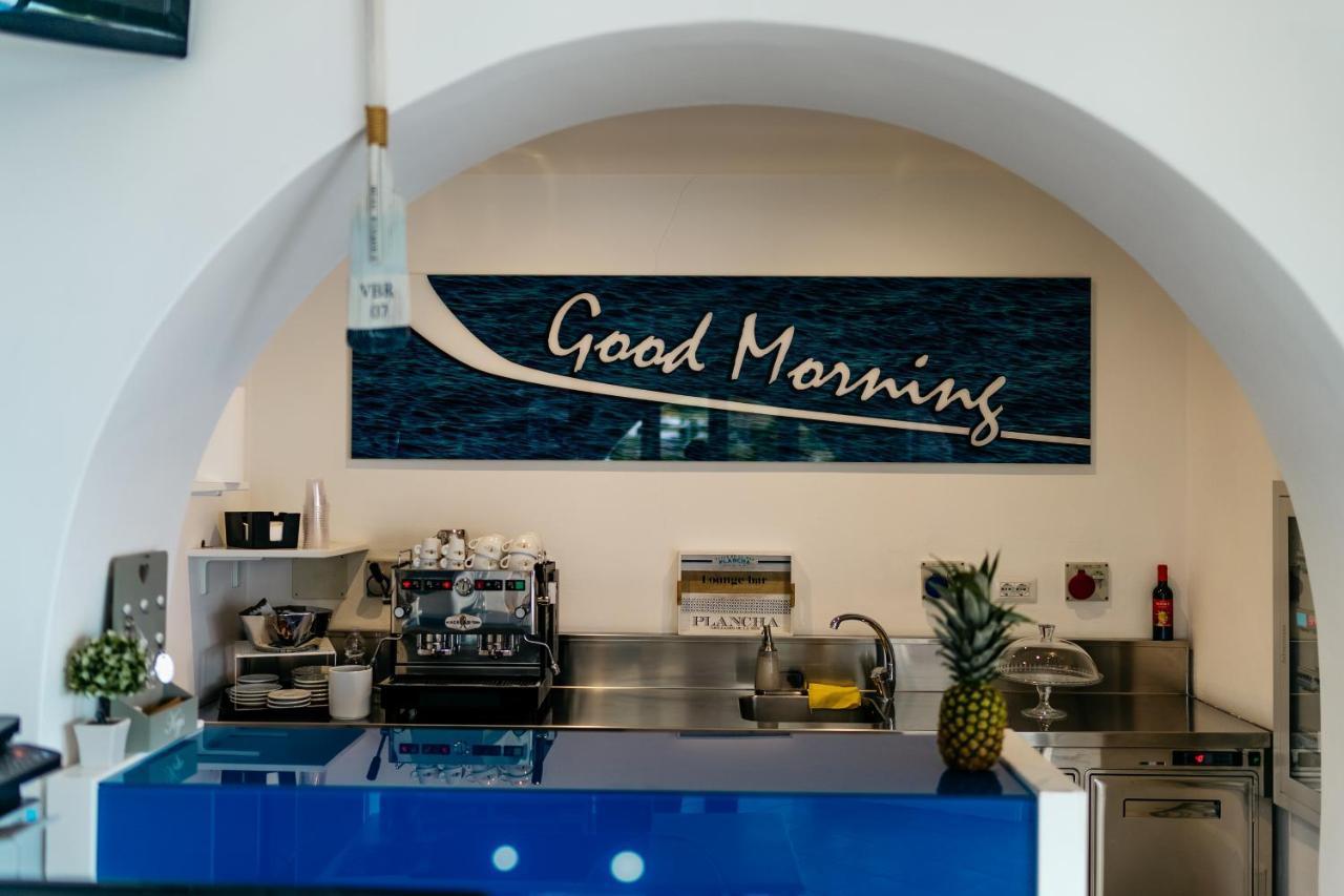 'A Alera Room & Breakfast Malfa  Extérieur photo