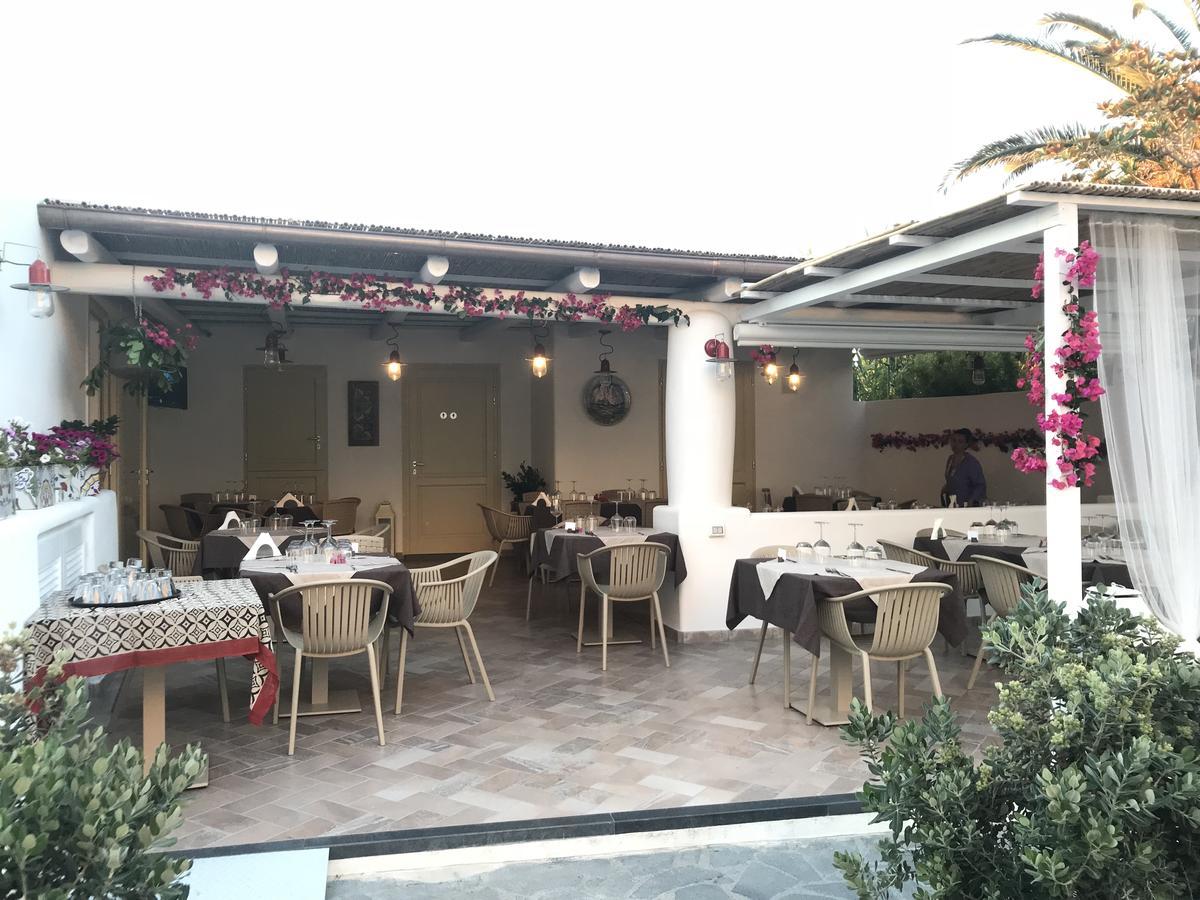 'A Alera Room & Breakfast Malfa  Extérieur photo